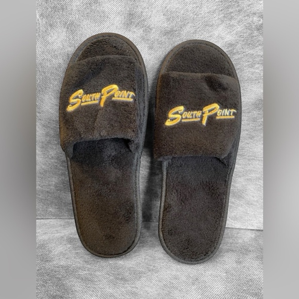 South Point Hotel Casino OSFM Slippers New Sealed 1pair